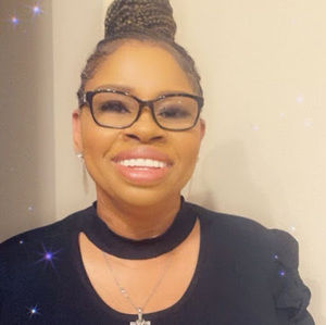 Meet your Posher, Yvonne